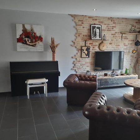 Maison De Village Avec Sa Charmante Petite Cour Interieure Флері Екстер'єр фото
