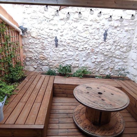 Maison De Village Avec Sa Charmante Petite Cour Interieure Флері Екстер'єр фото